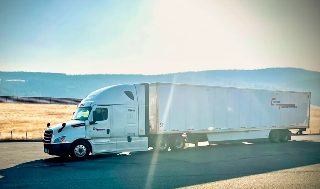 Cargo Transporters celebrates NCTA Drivers of the Month Bobby Salters and David Hartline